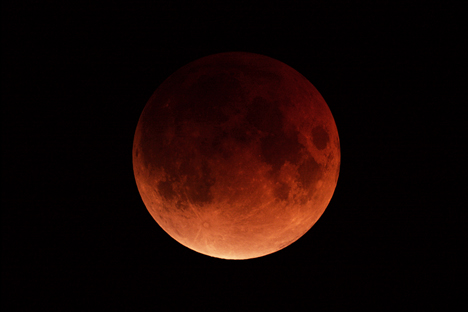 Totale Mondfinsternis am 21.02.2008